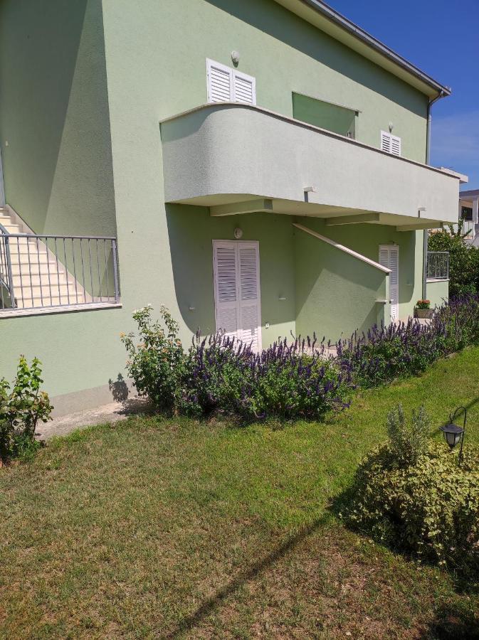 Apartments Valeria คาชเตลา ภายนอก รูปภาพ