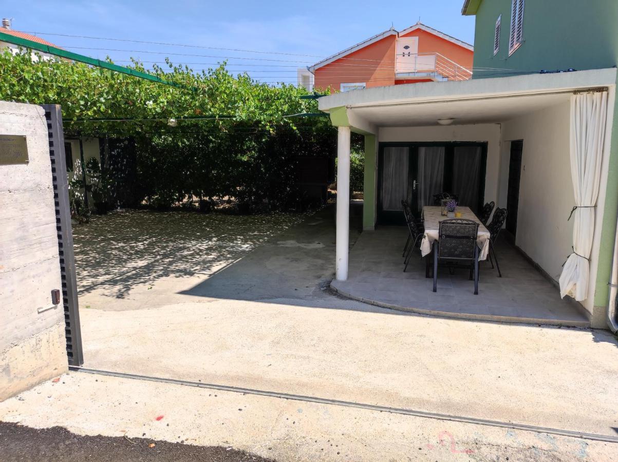 Apartments Valeria คาชเตลา ภายนอก รูปภาพ